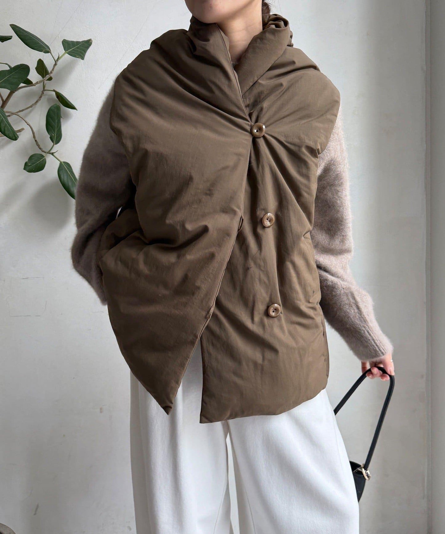 圍巾式仿毛羽絨馬甲