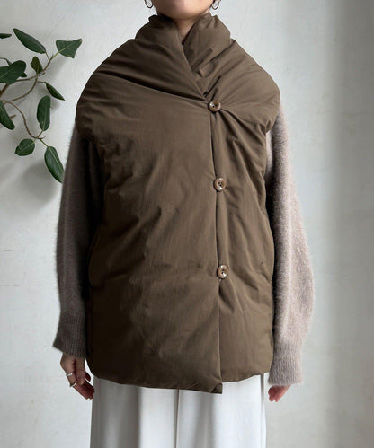 圍巾式仿毛羽絨馬甲