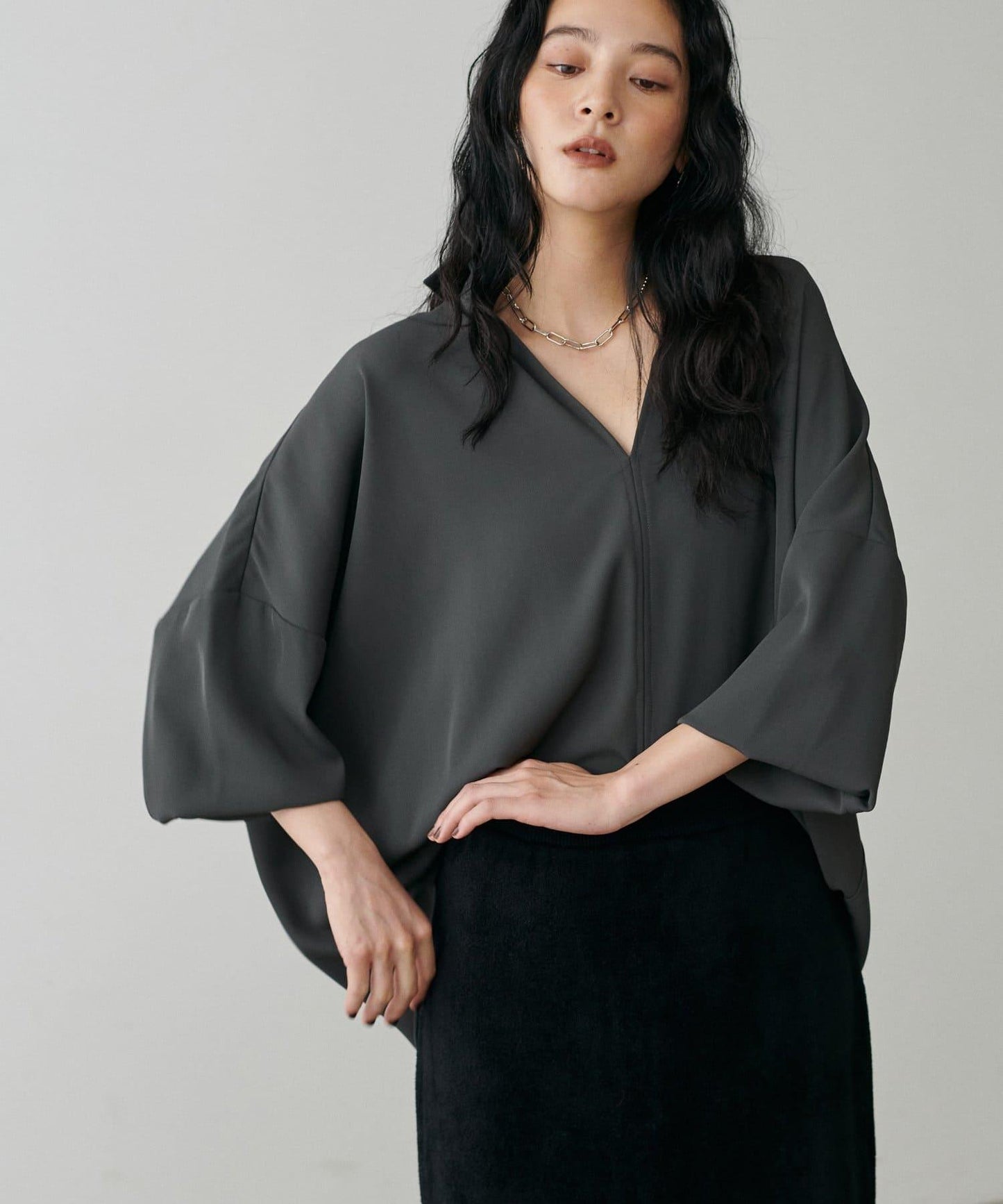 帶領口寬鬆蝙蝠袖套頭衫