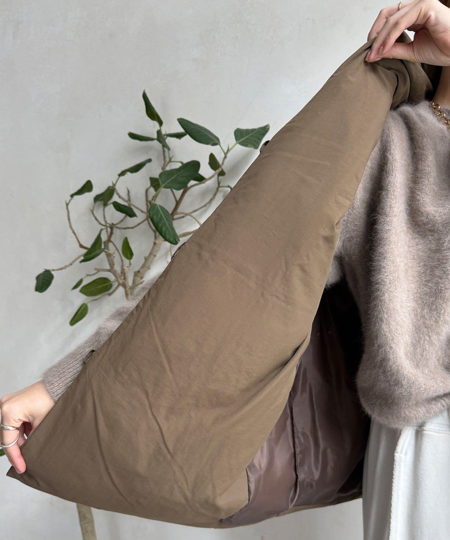 圍巾式仿毛羽絨馬甲