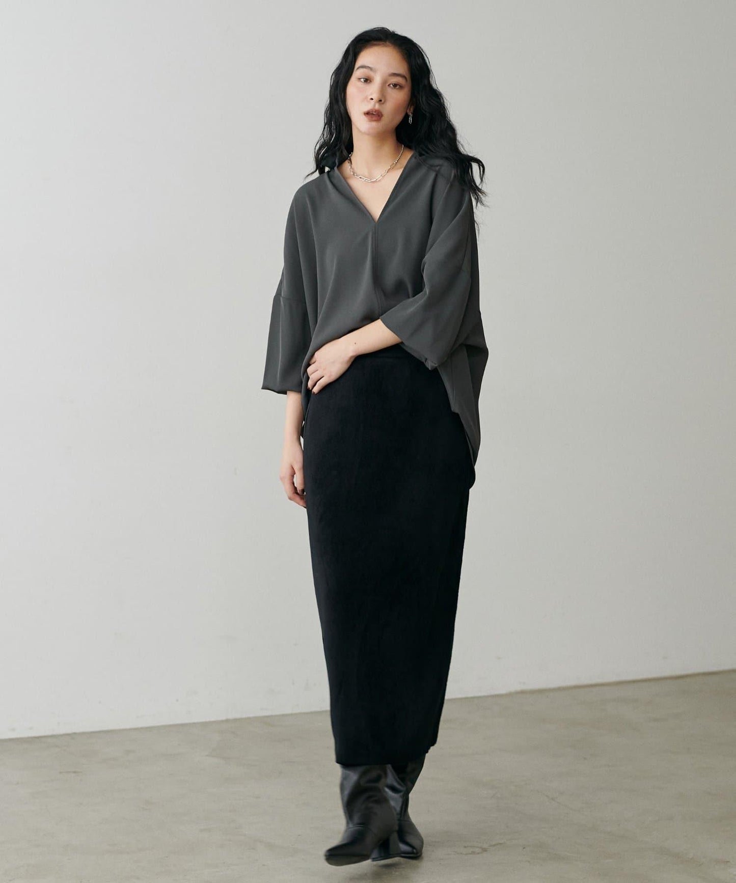 帶領口寬鬆蝙蝠袖套頭衫