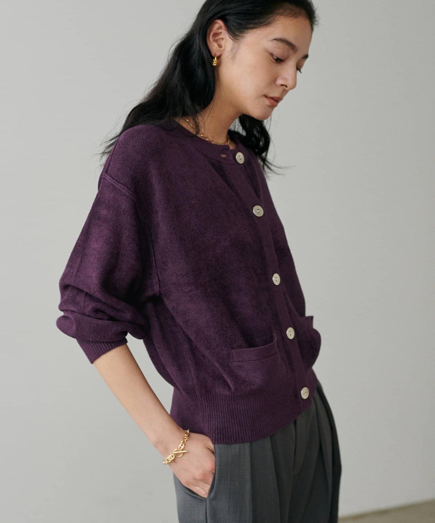 蓬鬆羽毛感針織短款開衫