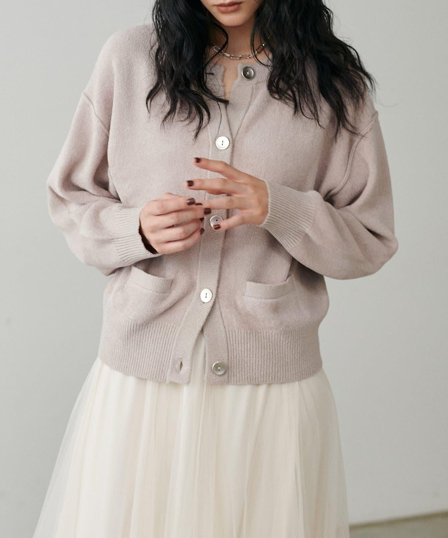 蓬鬆羽毛感針織短款開衫