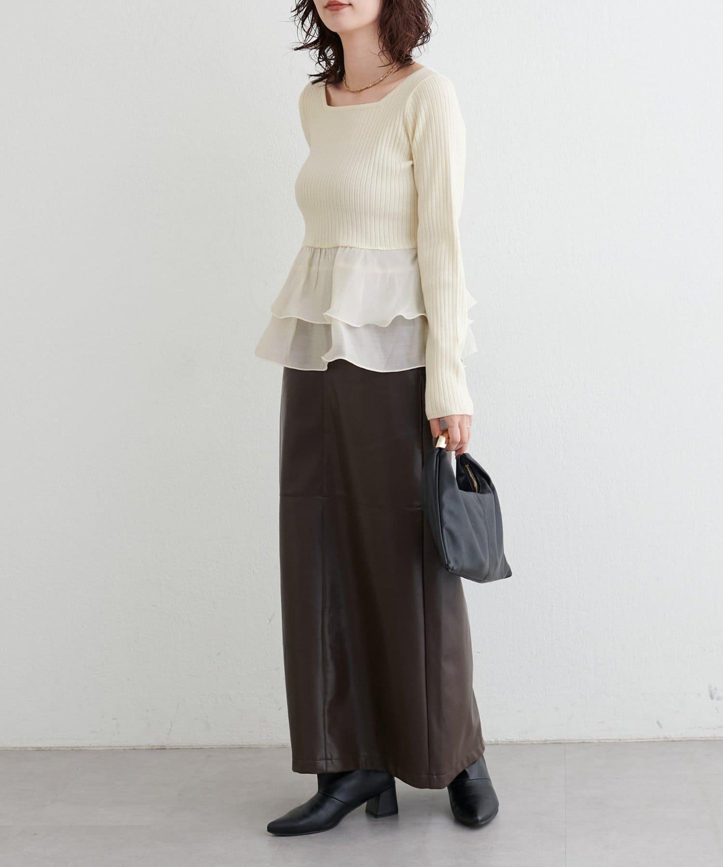 前後兩穿荷葉邊針織衫