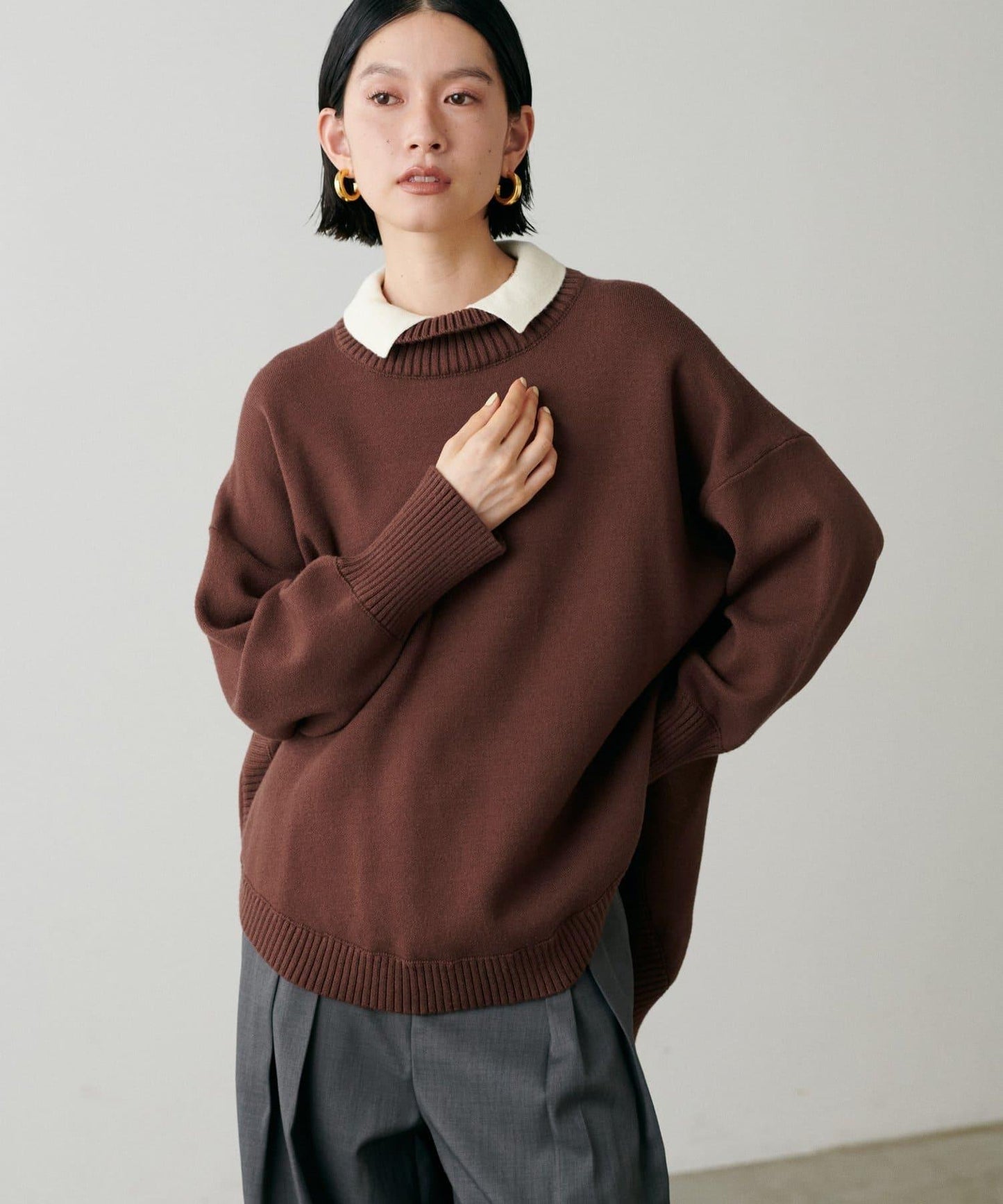 圓弧下襬雙層領針織衫