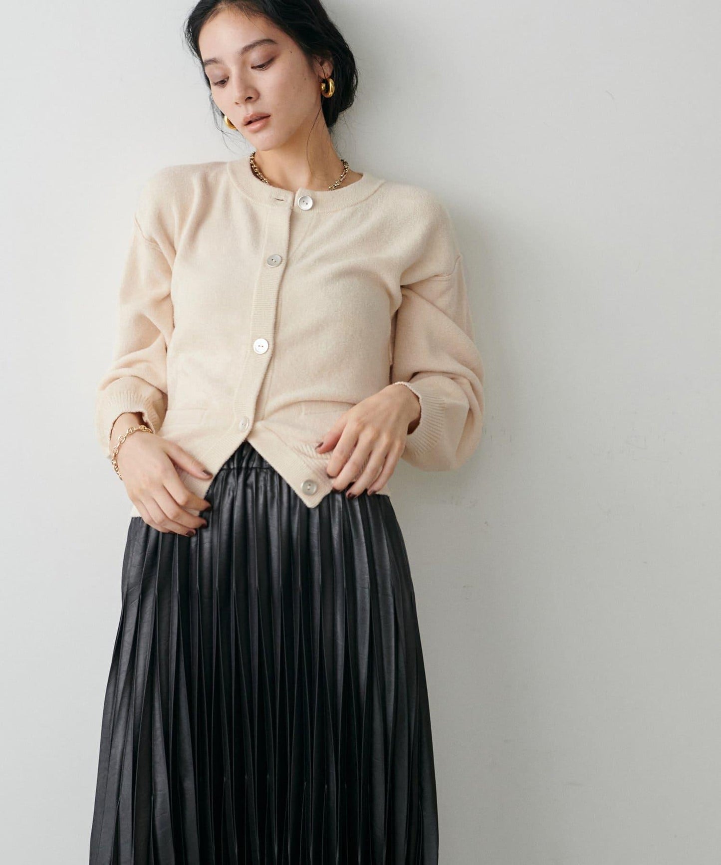 蓬鬆羽毛感針織短款開衫