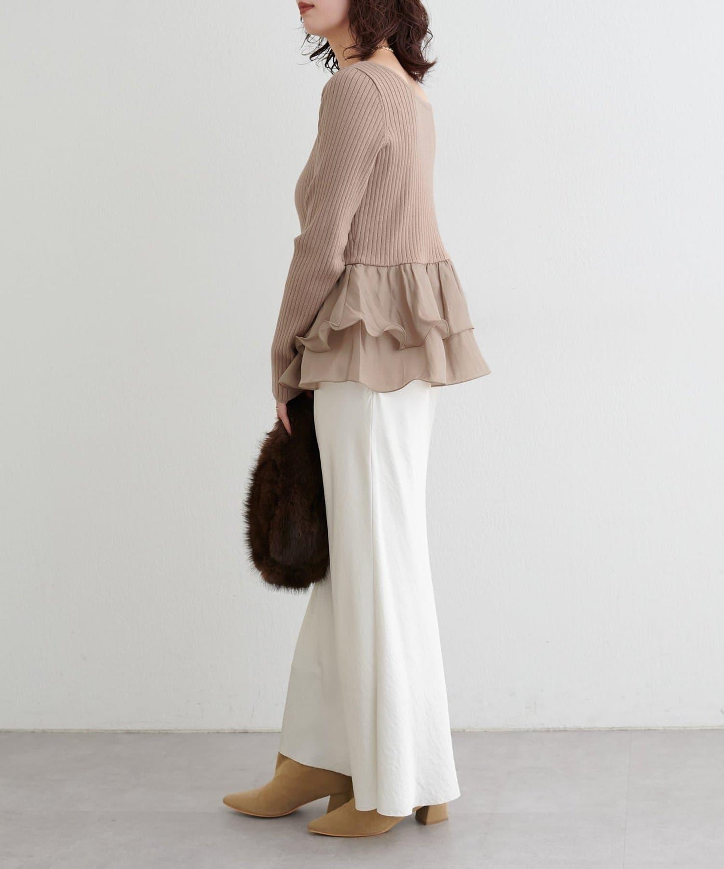 前後兩穿荷葉邊針織衫