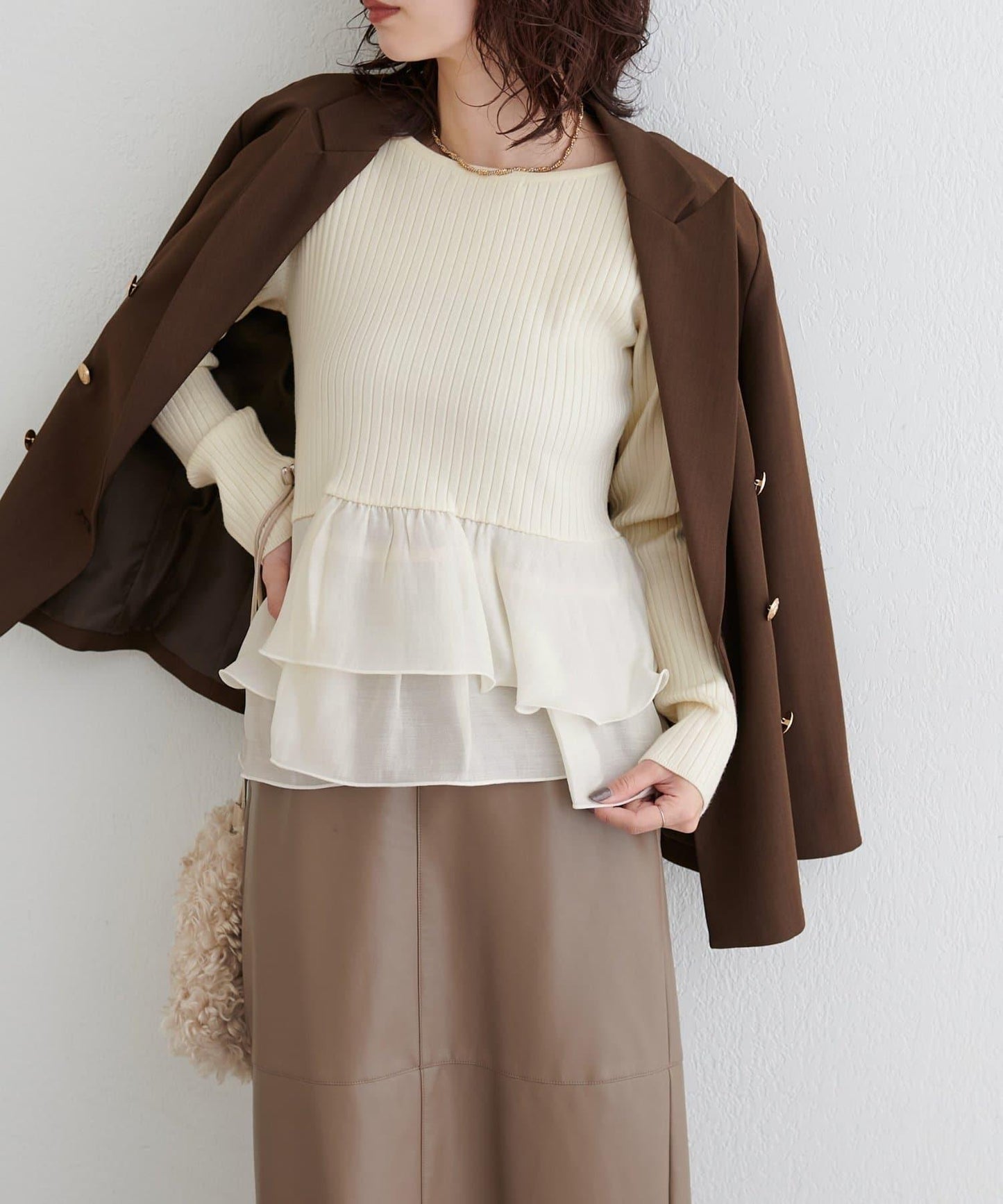 前後兩穿荷葉邊針織衫