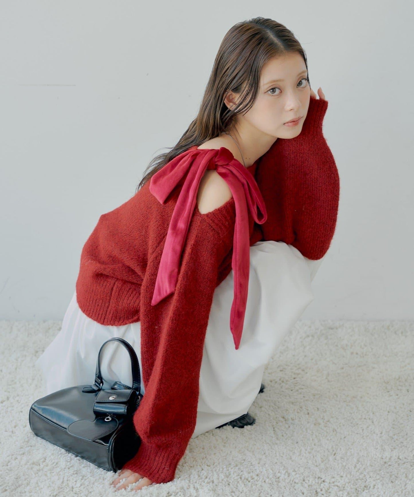 【復刻】天鵝絨蝴蝶結單肩寬鬆針織衫