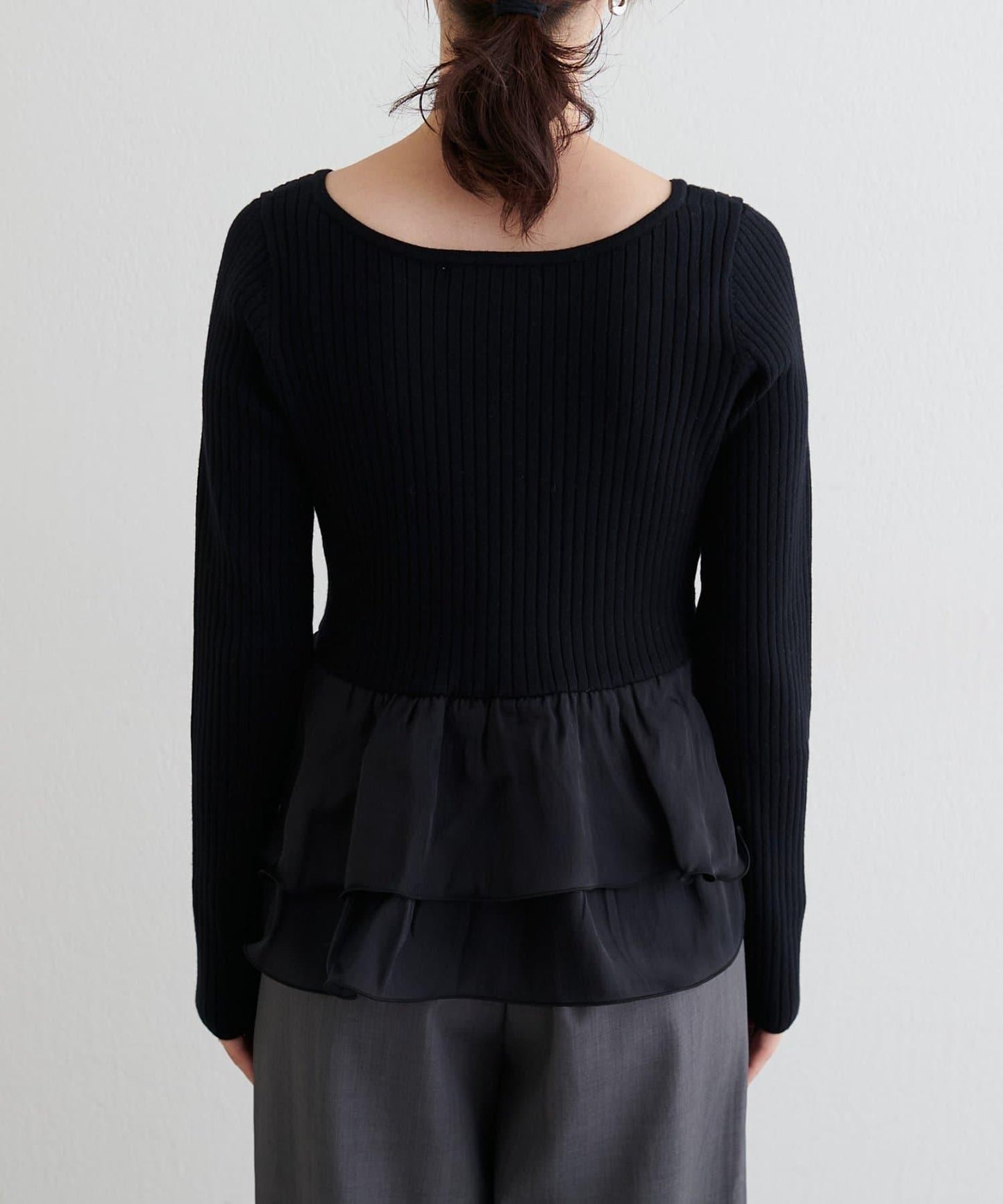 前後兩穿荷葉邊針織衫