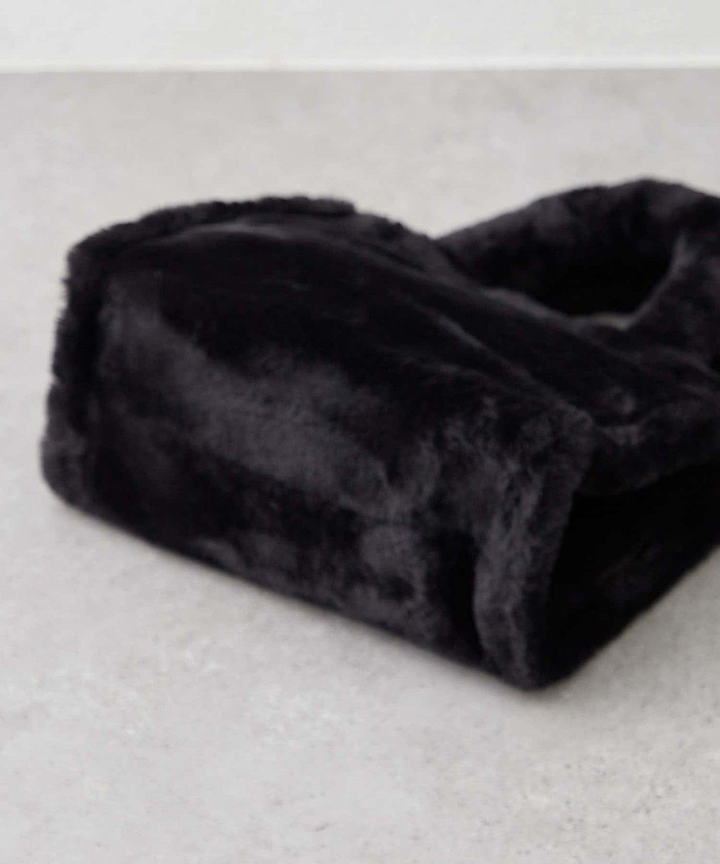 【OUTLET限定】標誌刺繡毛絨托特包