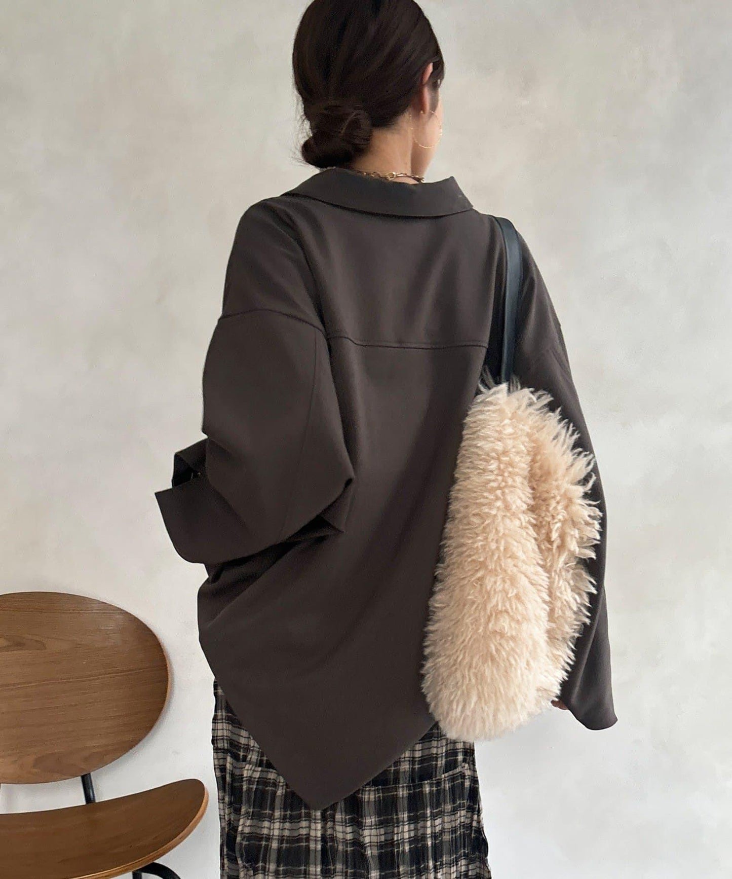 羊毛風寬鬆蝙蝠袖大襯衫