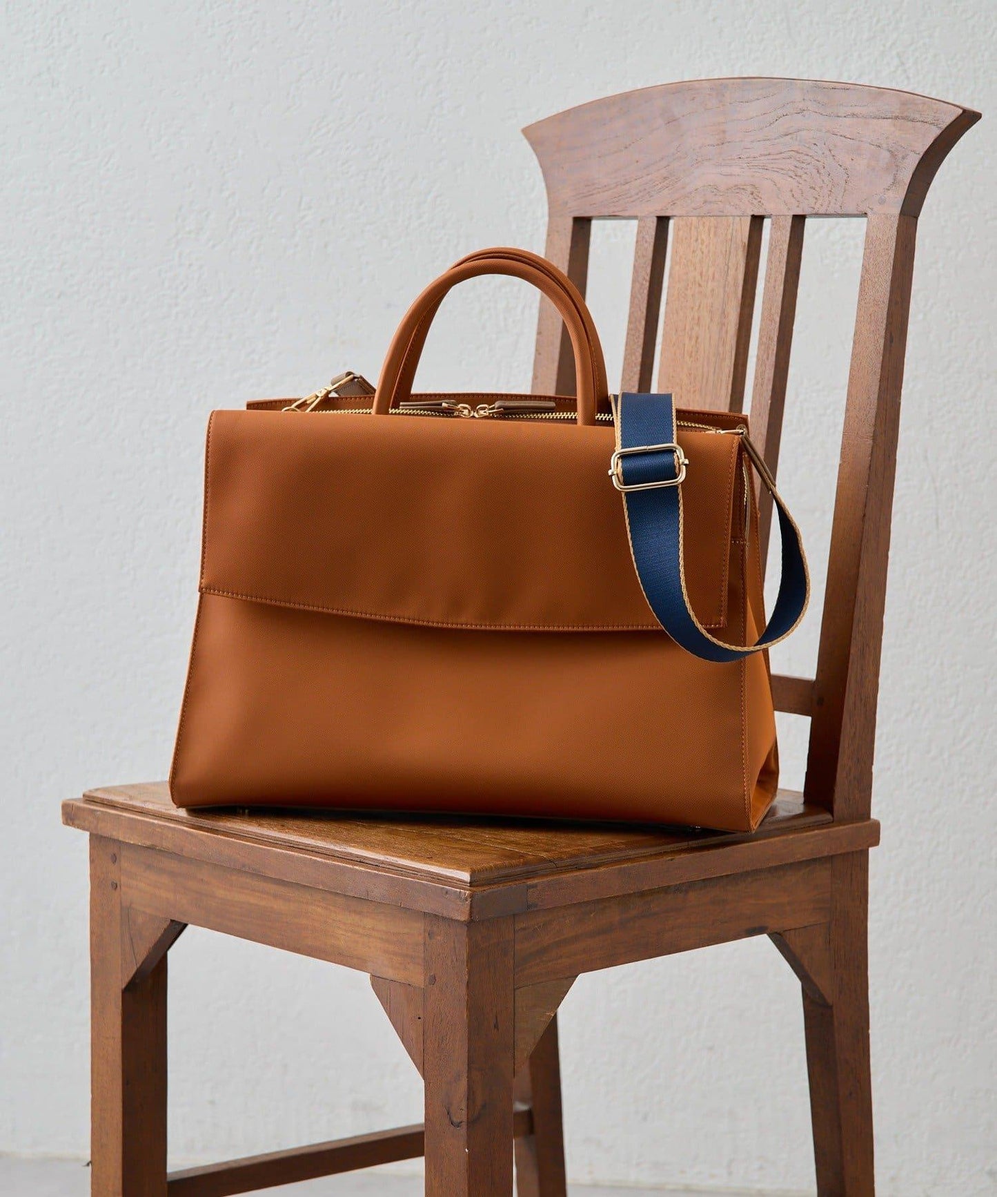 A4尺寸適用時尚防潑水托特包L