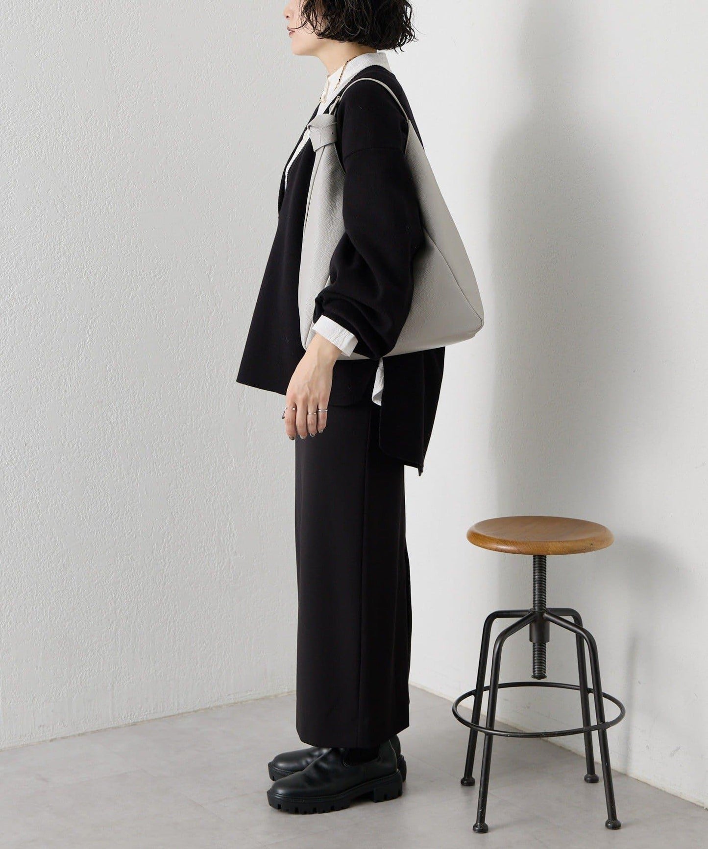 《本革/A4尺寸適用》長肩帶單肩包