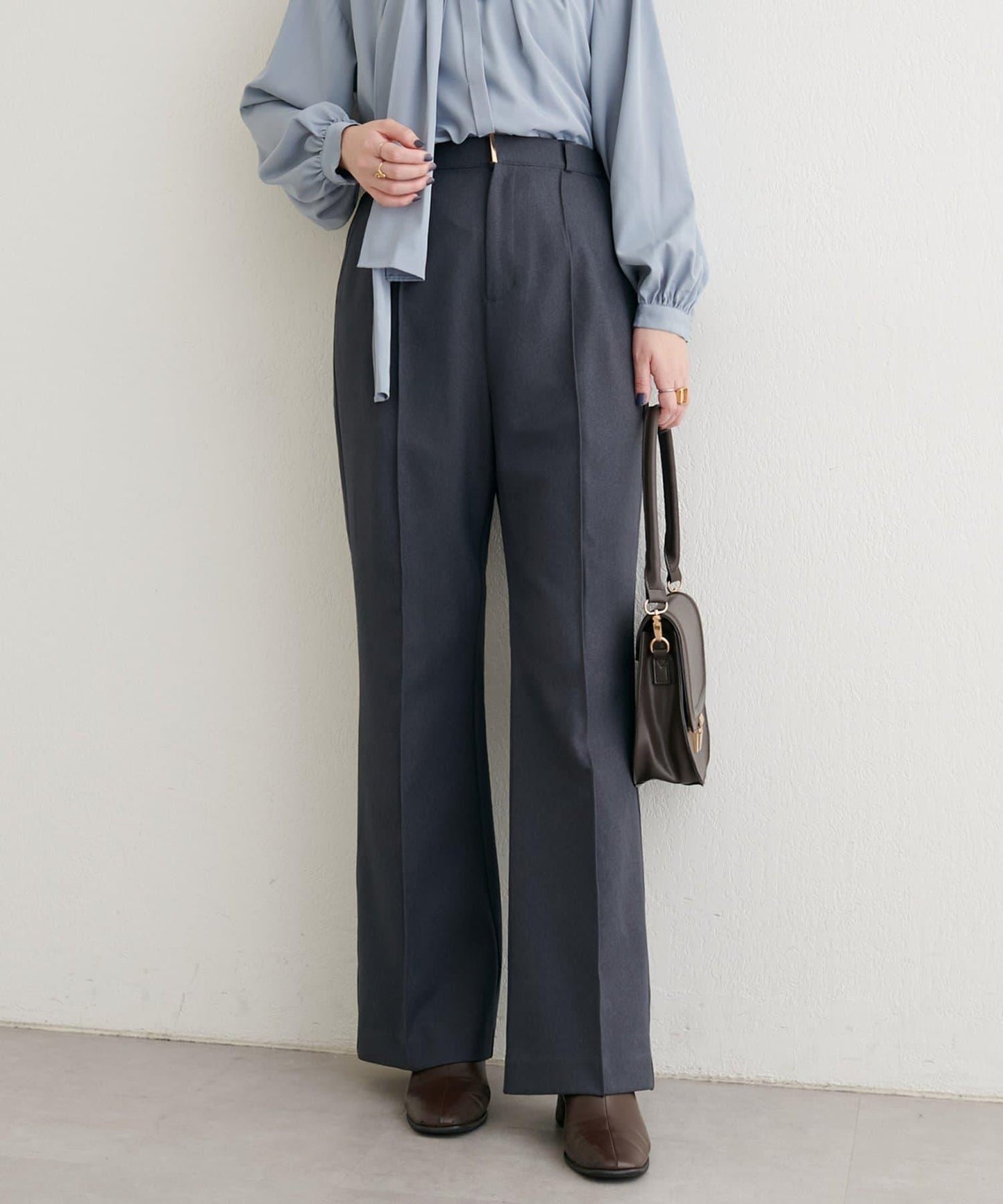 〈osono〉美型喇叭褲