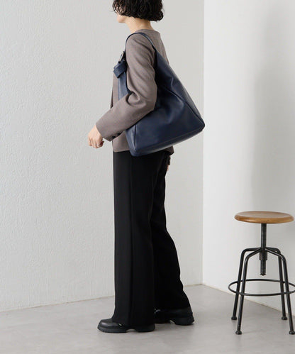 《本革/A4尺寸適用》長肩帶單肩包