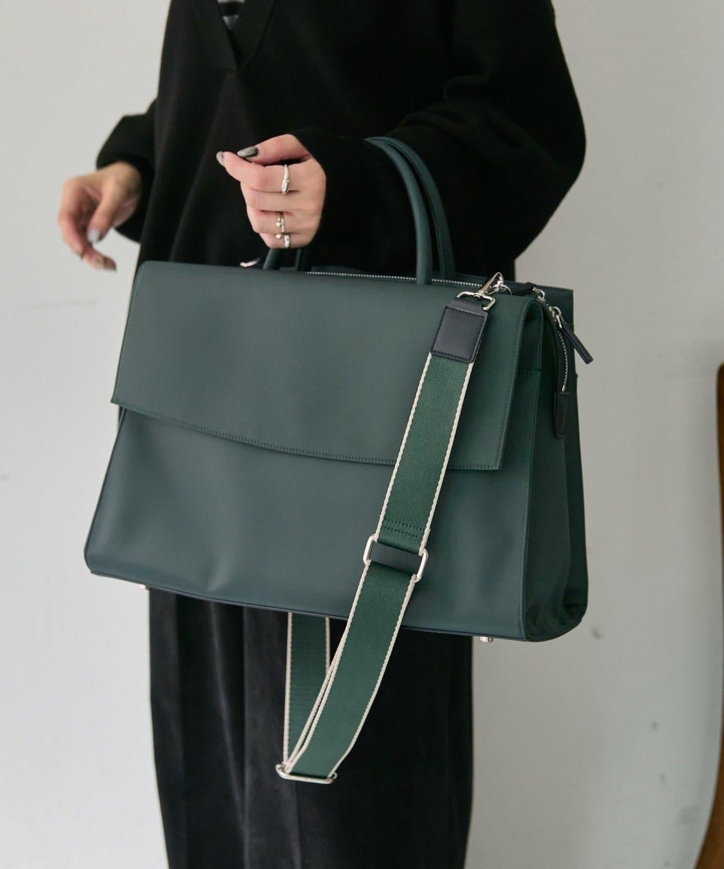 A4尺寸適用時尚防潑水托特包L