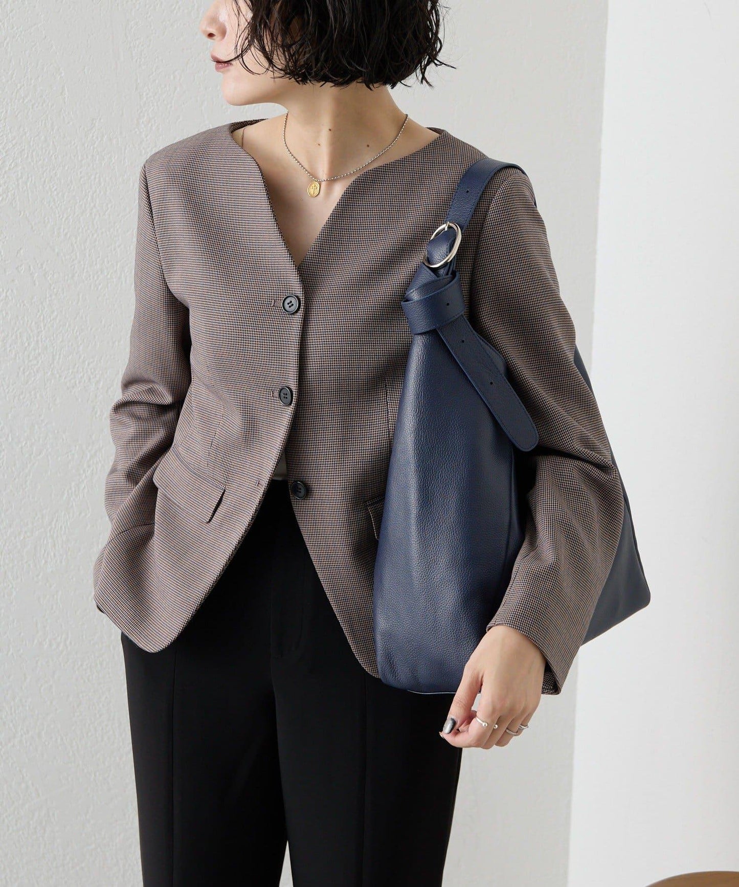 《本革/A4尺寸適用》長肩帶單肩包