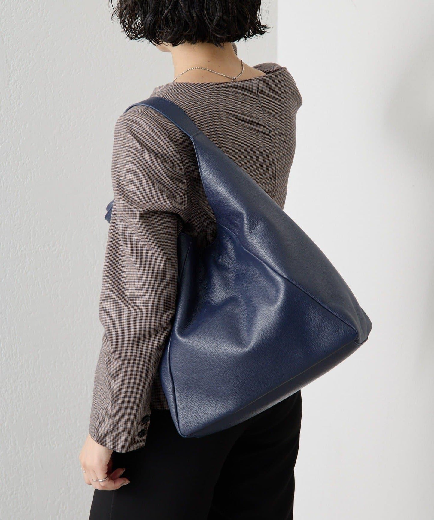 《本革/A4尺寸適用》長肩帶單肩包