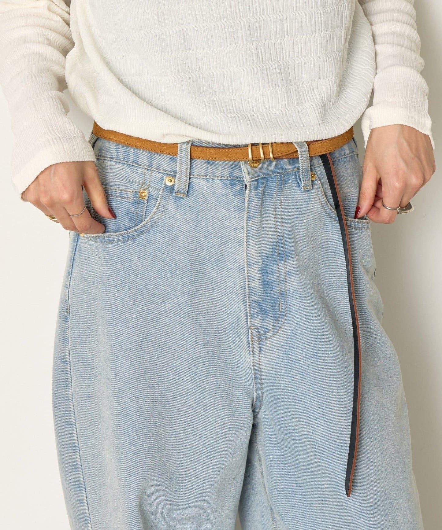 三連扣麂皮腰帶