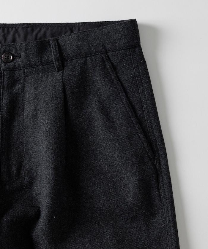 寬鬆版型水洗羊毛混紡法蘭絨長褲