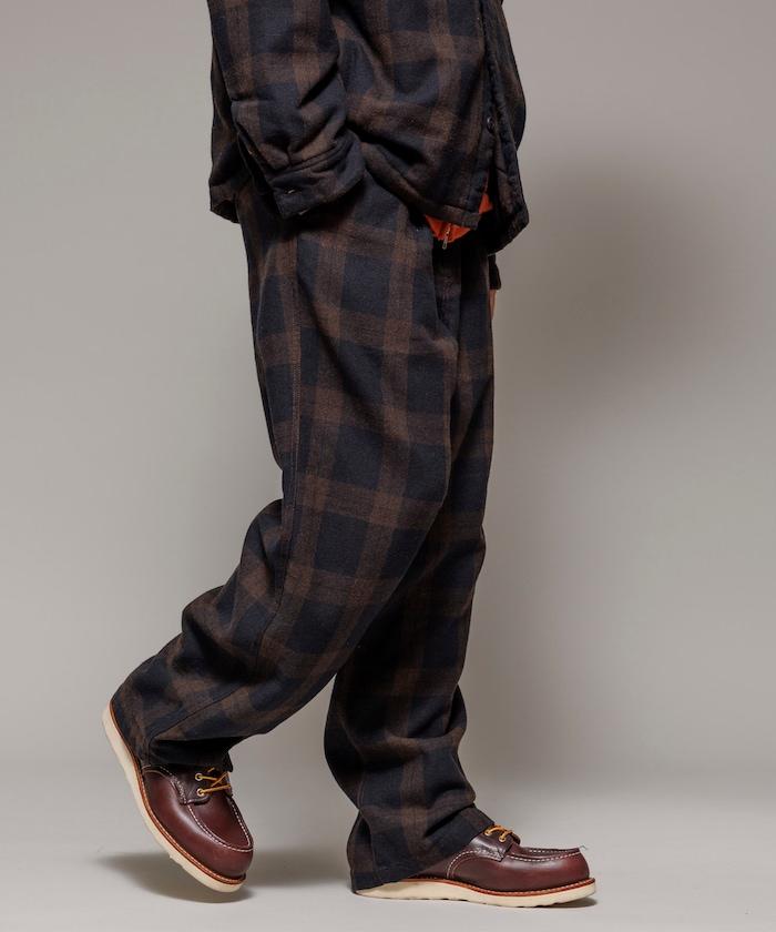 寬鬆版型水洗羊毛混紡法蘭絨長褲