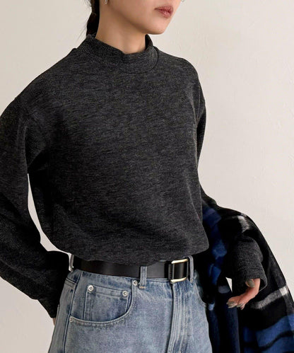 針織短款套頭衫