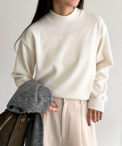 針織短款套頭衫