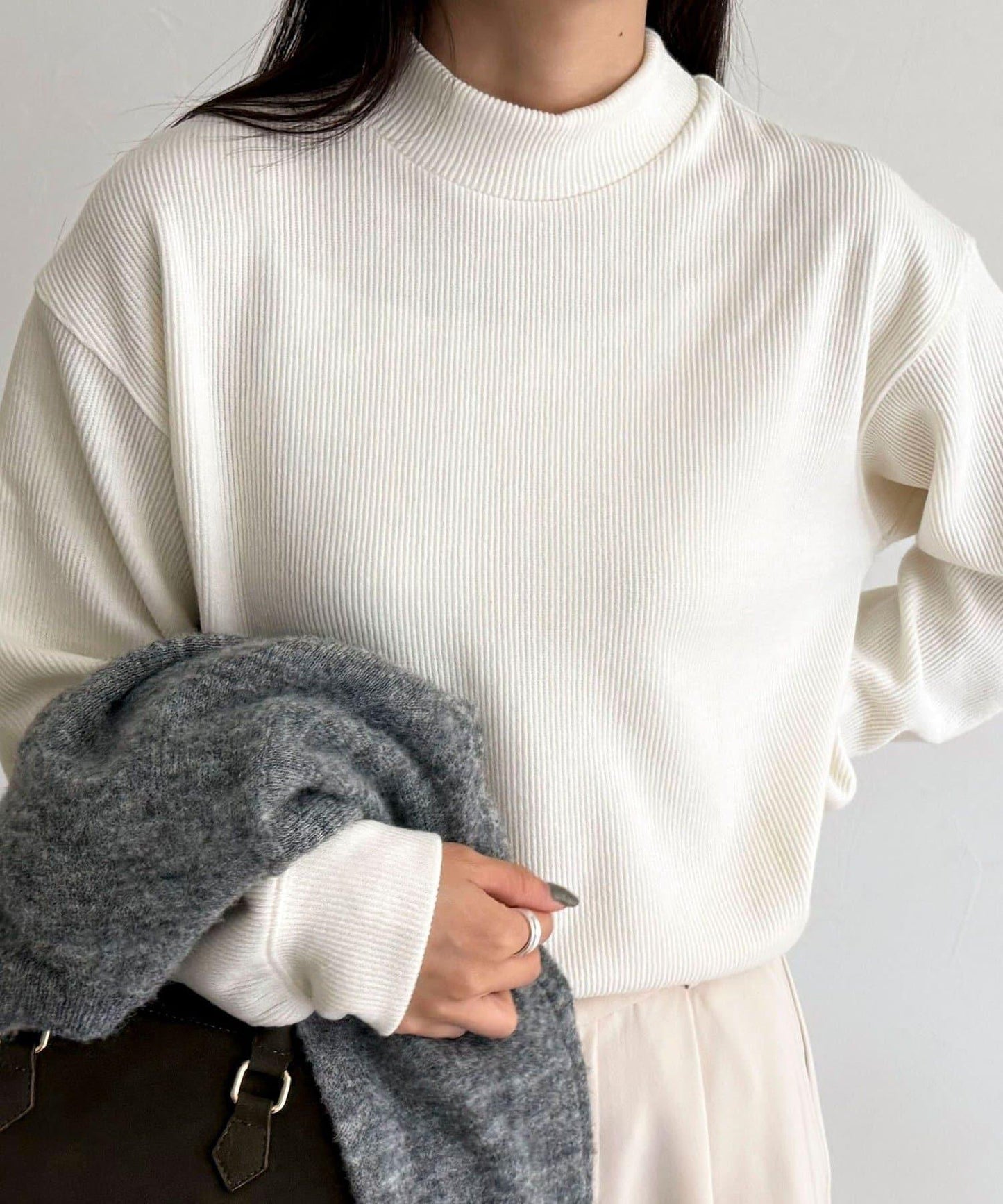 針織短款套頭衫