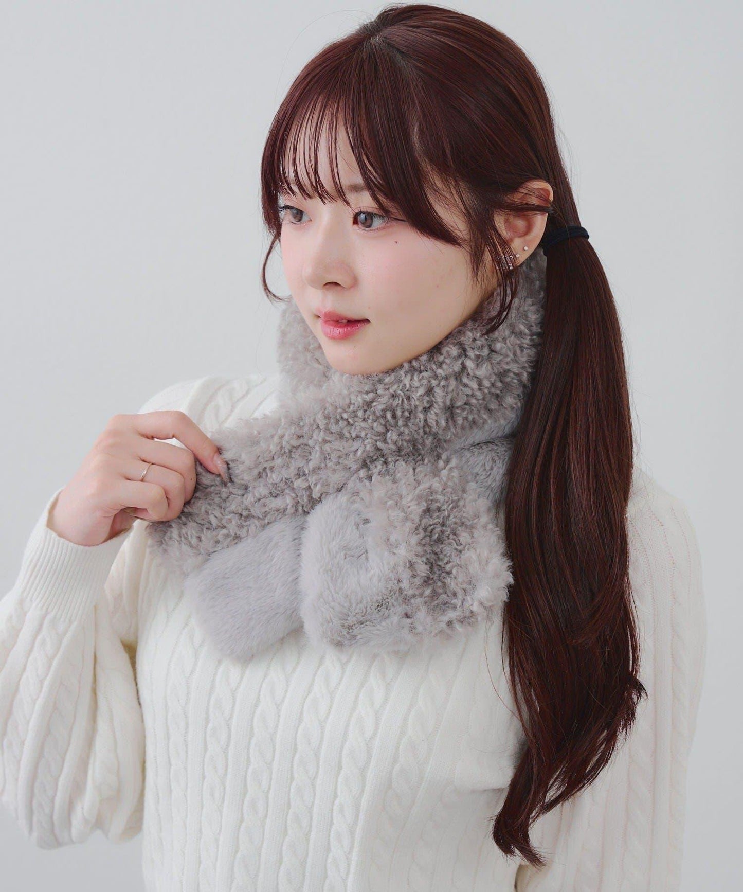 貴賓犬×仿毛拼接圍巾