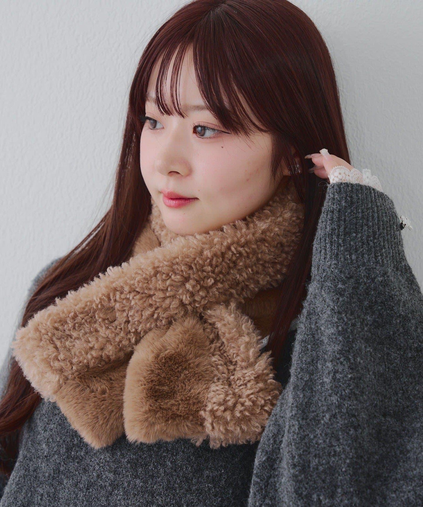 貴賓犬×仿毛拼接圍巾