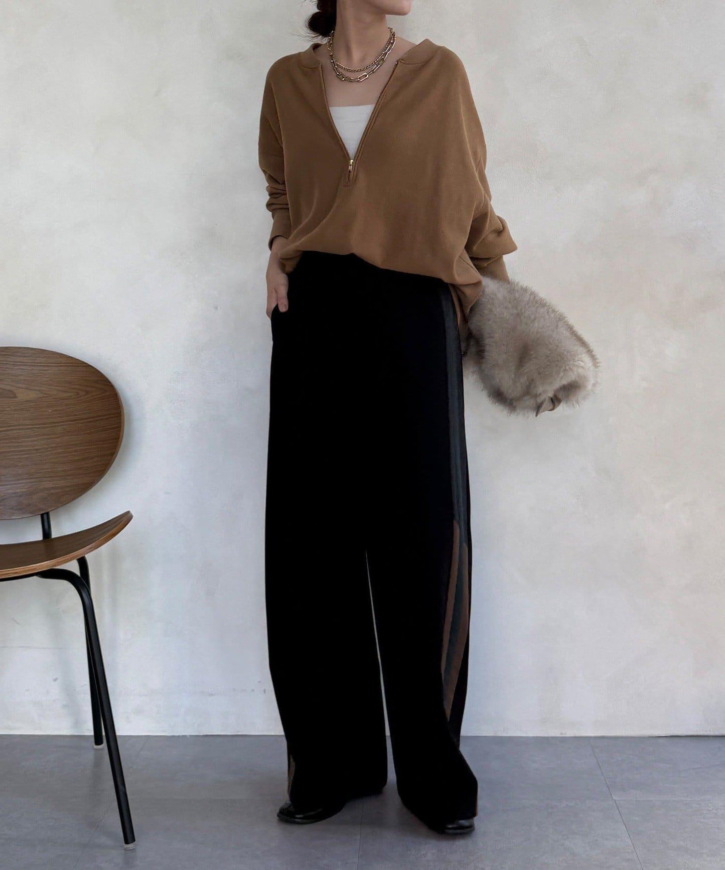 側邊條紋寬腿褲