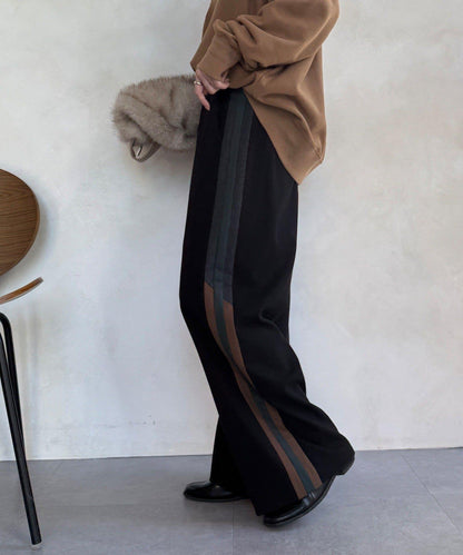 側邊條紋寬腿褲