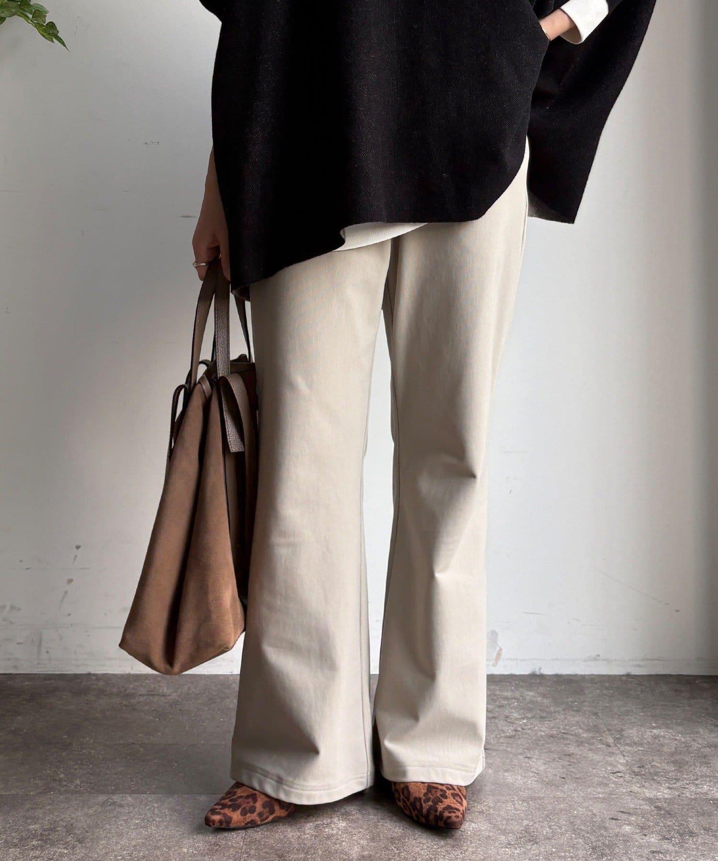 內加絨微喇休閒褲