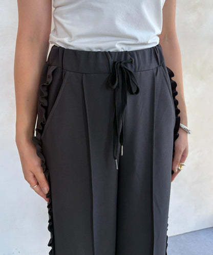 剪裁喬其紗側邊荷葉邊褲