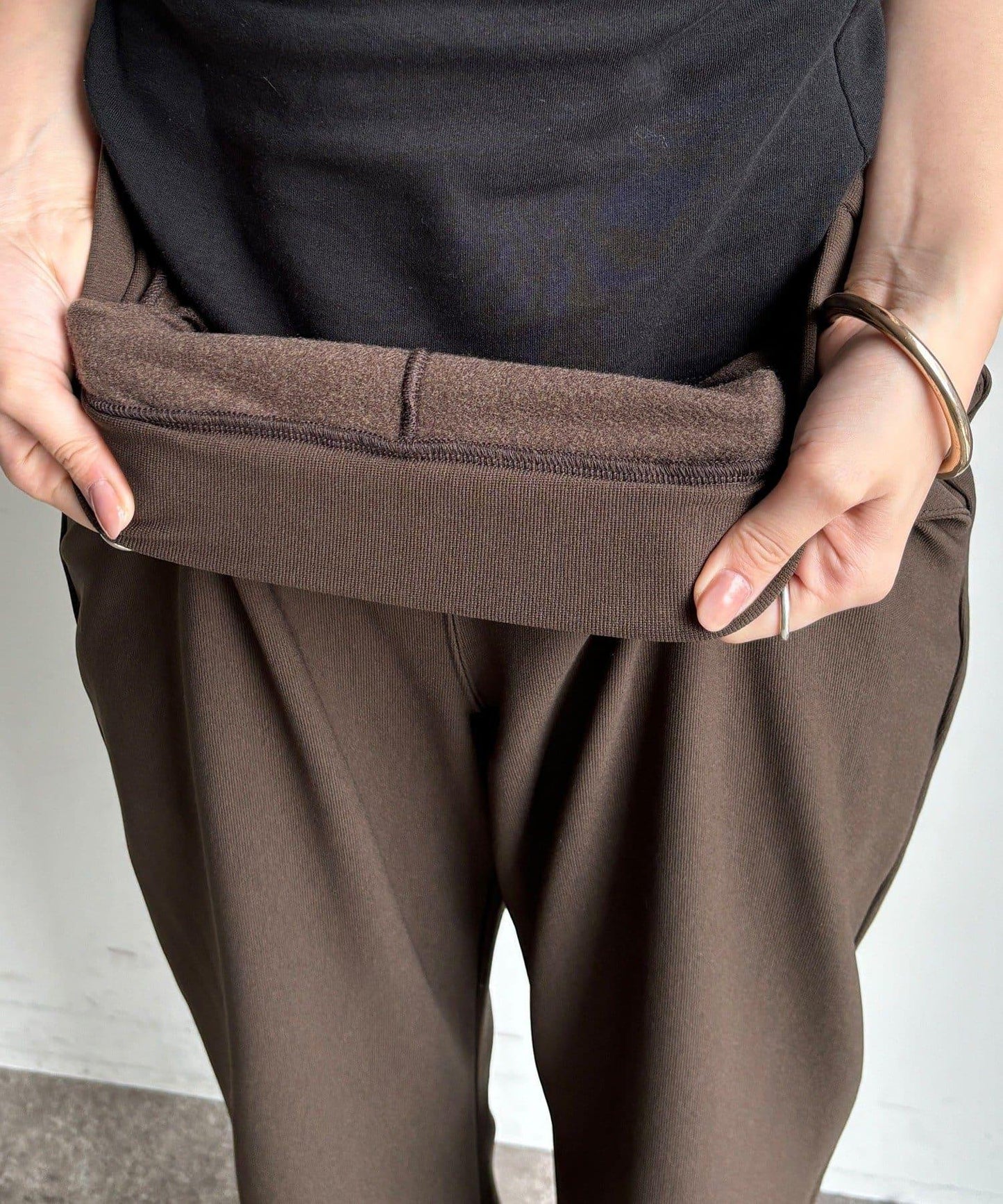 內加絨微喇休閒褲