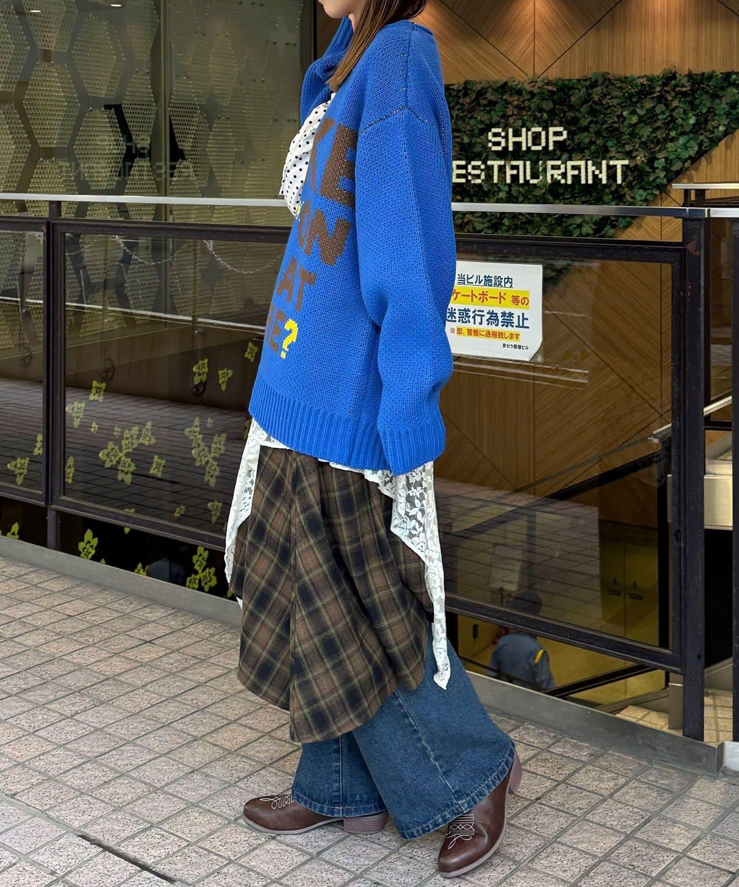 蕾絲拼接格紋不規則中長裙