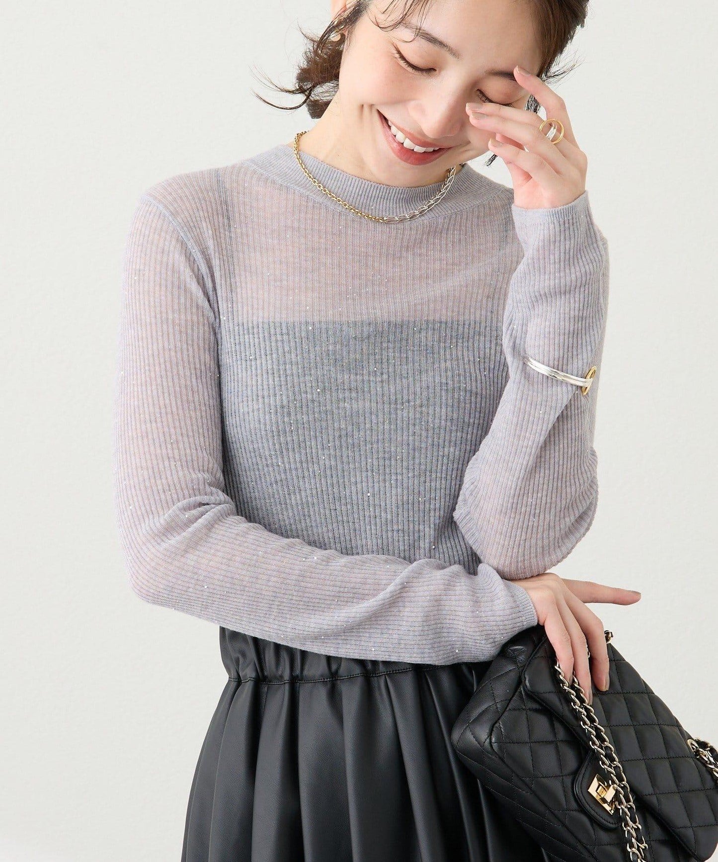 透視亮片高領羅紋針織衫