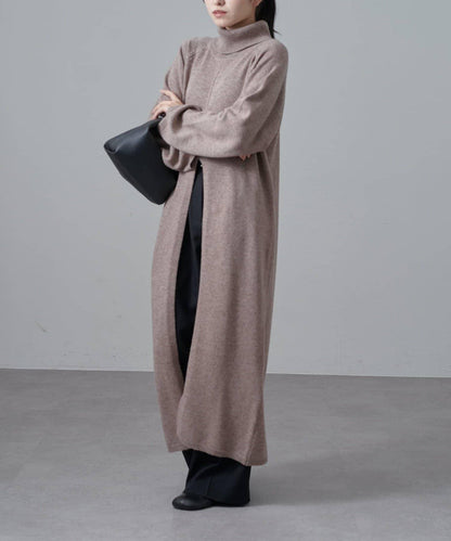 高領前開叉長款連衣裙