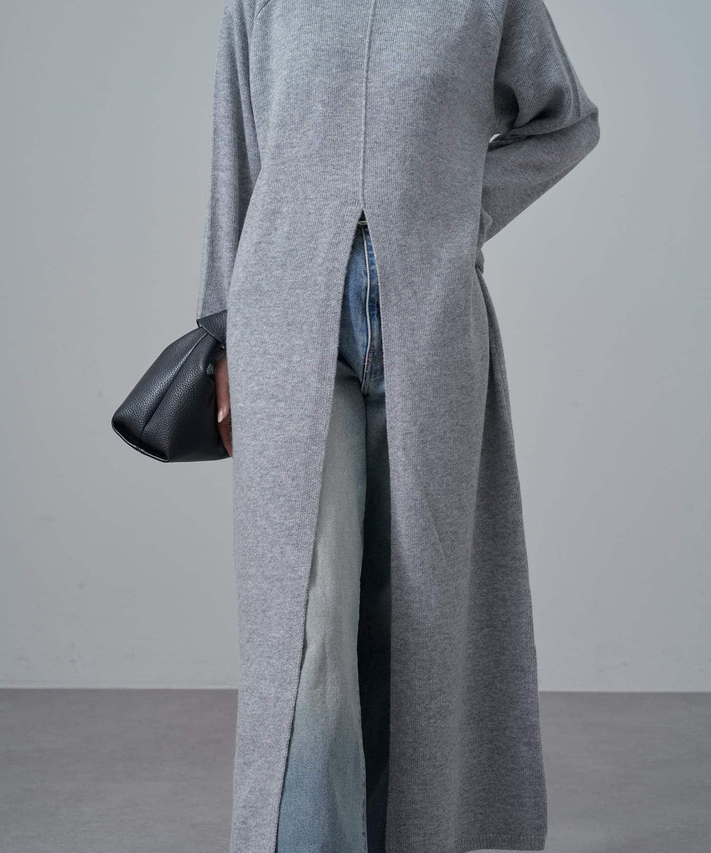 高領前開叉長款連衣裙