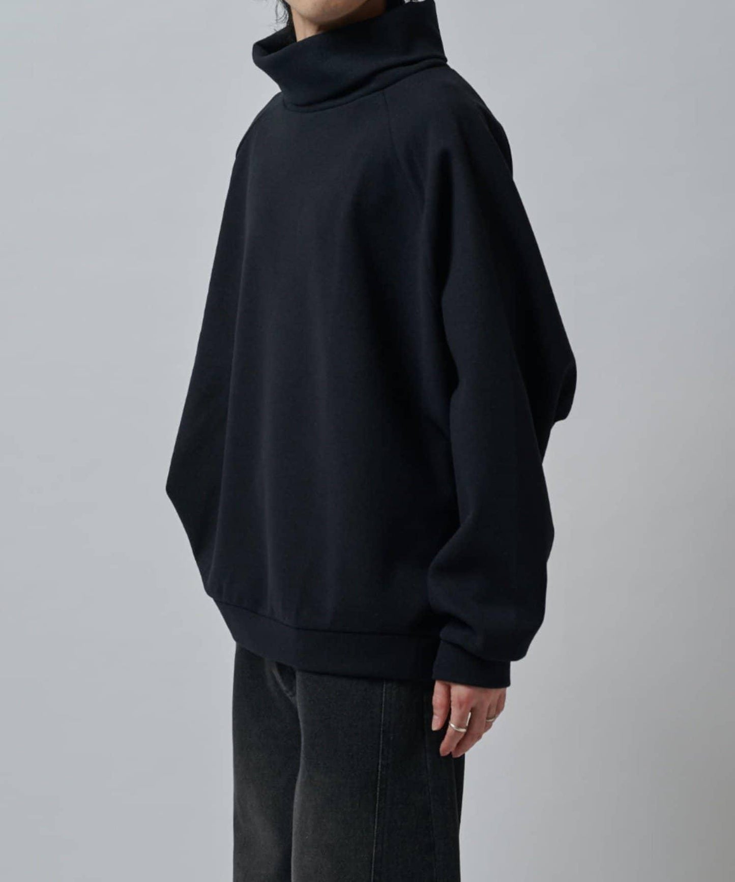 插肩袖高領針織衫