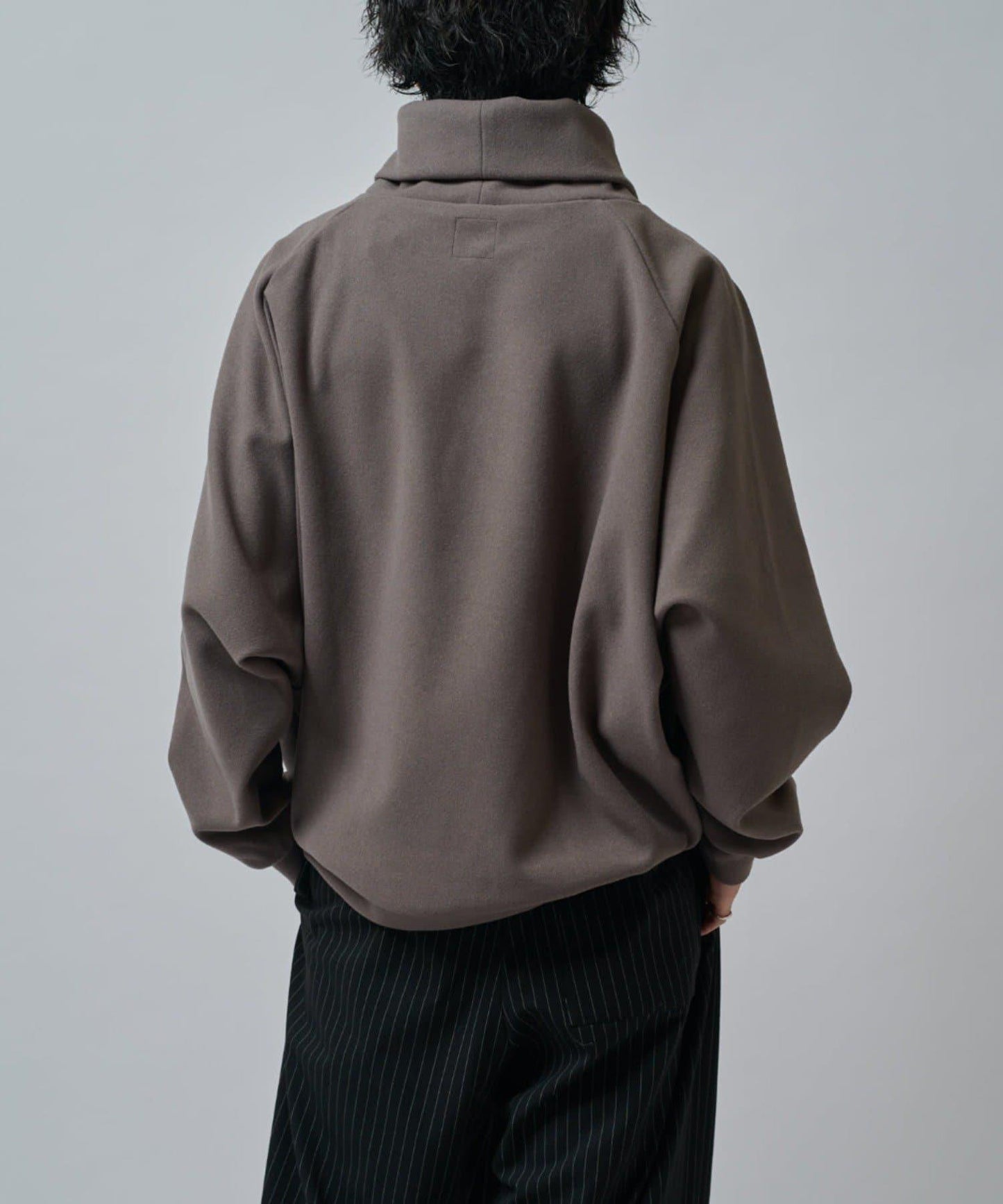 插肩袖高領針織衫