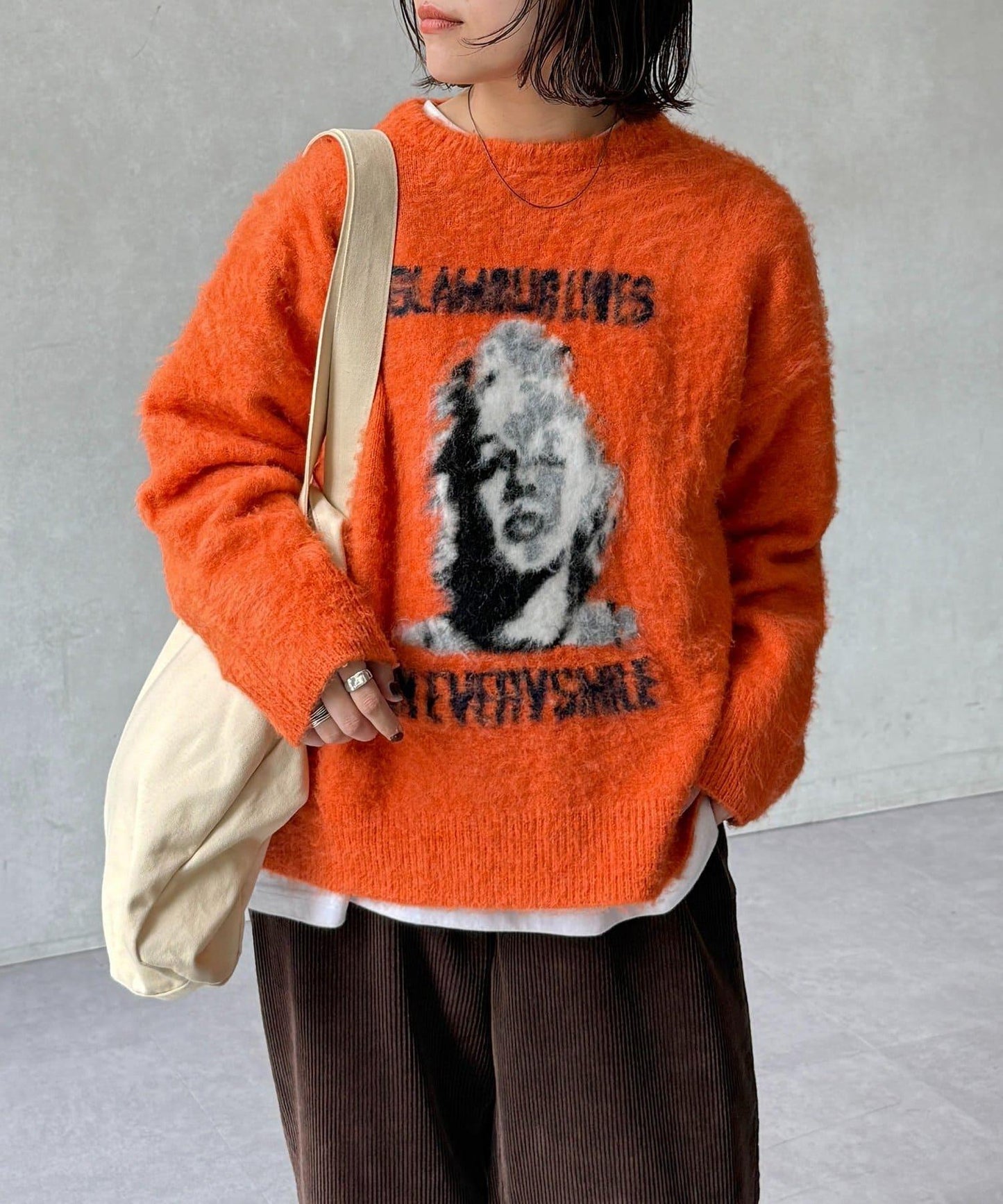 偉人仿馬海毛針織衫