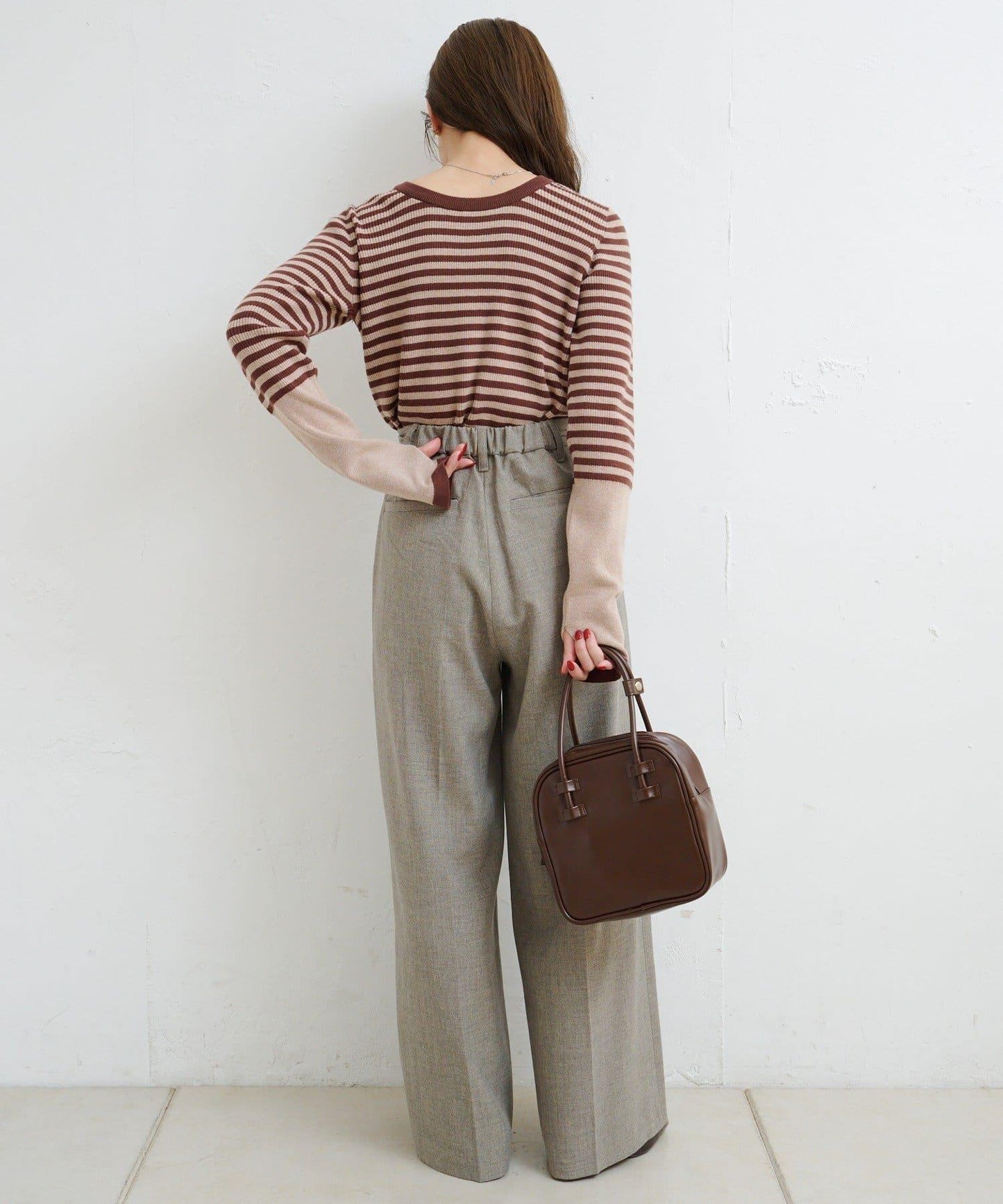 【4色可選】B 條紋指孔針織上衣