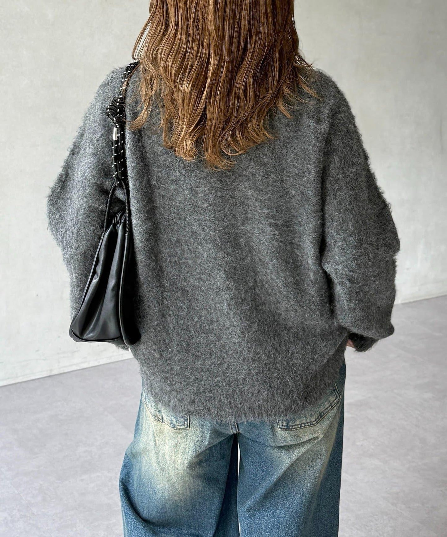 偉人仿馬海毛針織衫