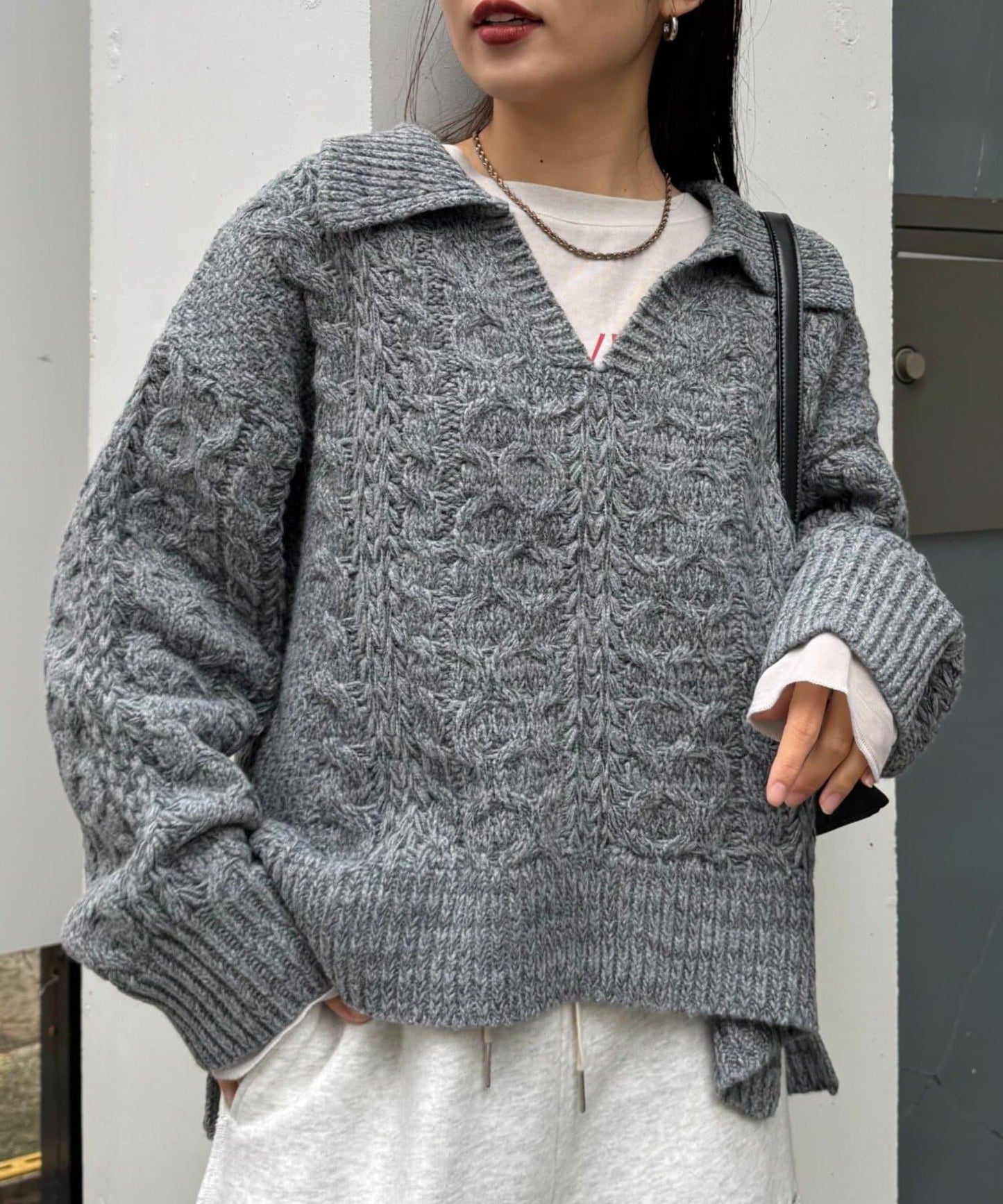 翻領針織麻花毛衣