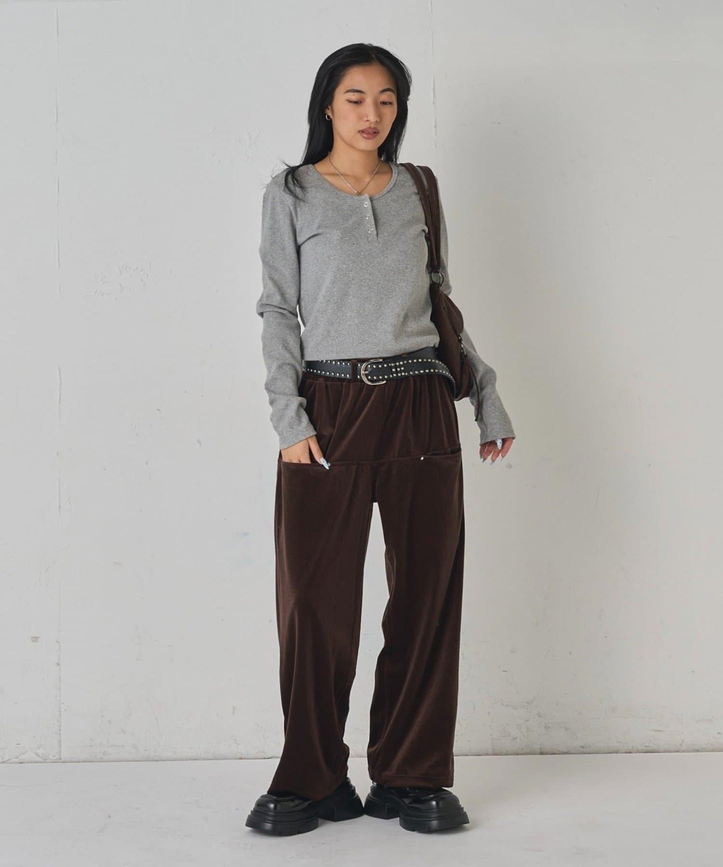 側袋天鵝絨長褲