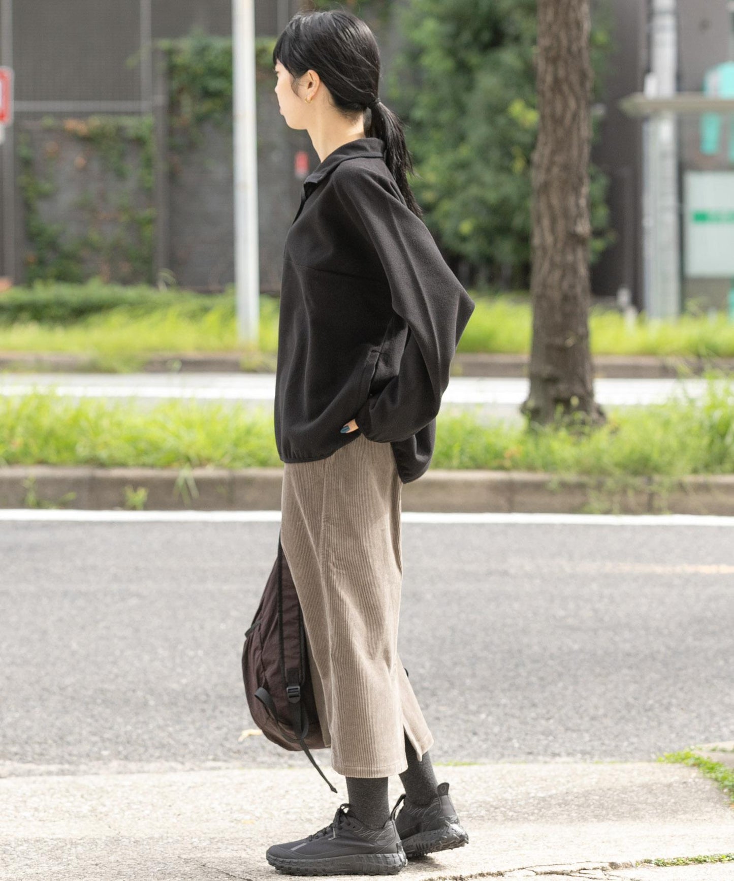 加絨運動立領套頭衫