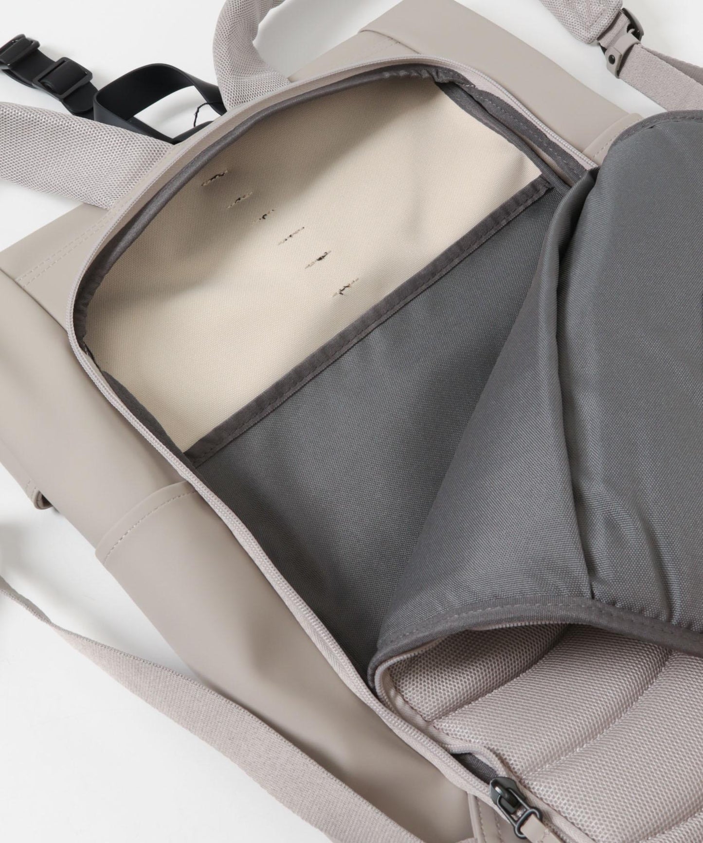 【/部分門店限定】GASTON LUGA Splash Rolltop 16