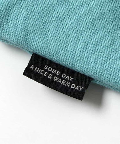 背面標誌連帽衛衣